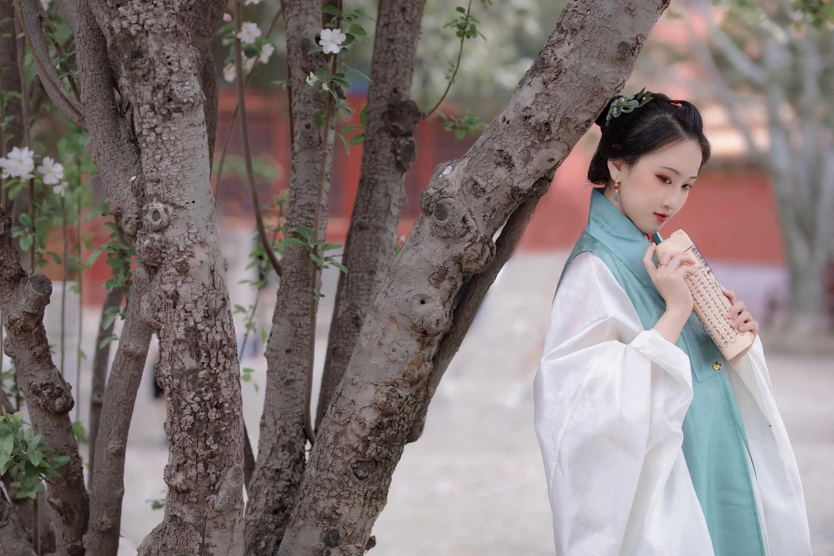 [YITUYU艺图语]2021.08.30 花想容 晴空 [24P]插图8
